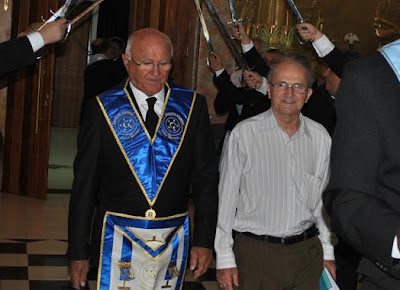 Bishop of the Diocese of Jales (Brazil) since 1982, known as one of Brazil's Socialist Bishops, went on April 10 to the Masonic Lodge Colonel Balthazar in Jales